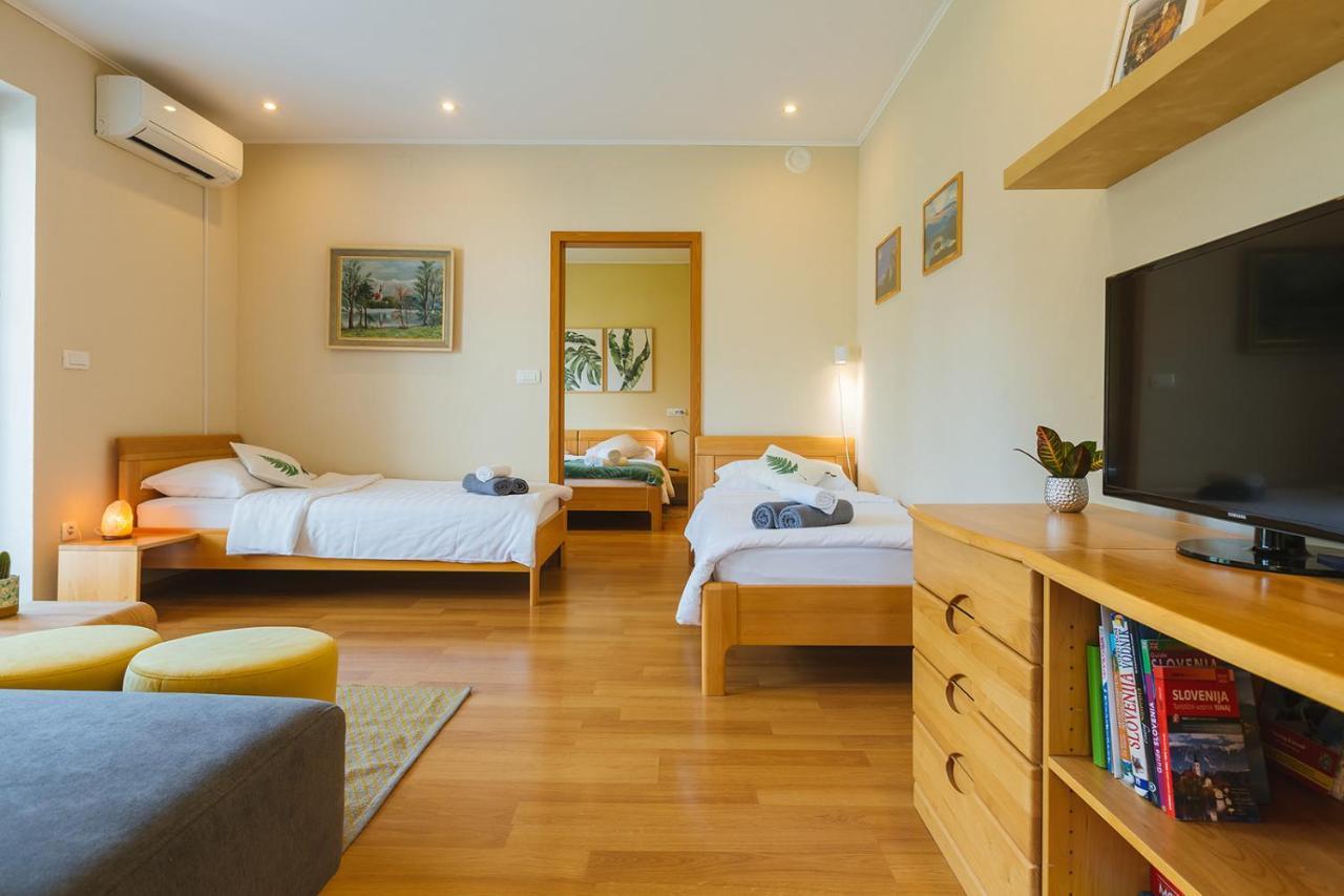 Apartmaji Koman Bled Exteriör bild