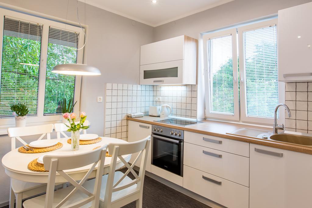 Apartmaji Koman Bled Exteriör bild